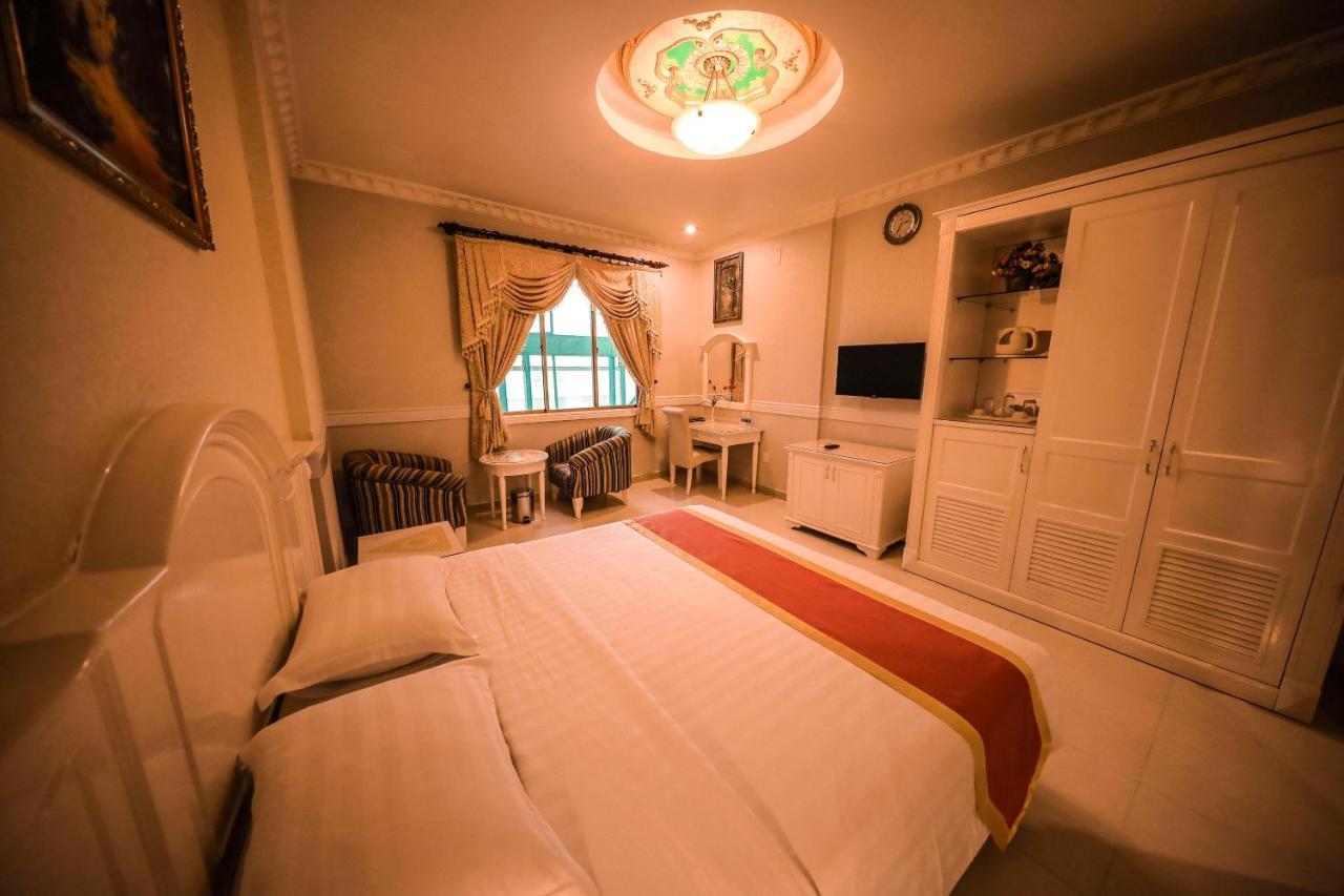 700 Fortune Hotel Ho Chi Minh City Bagian luar foto